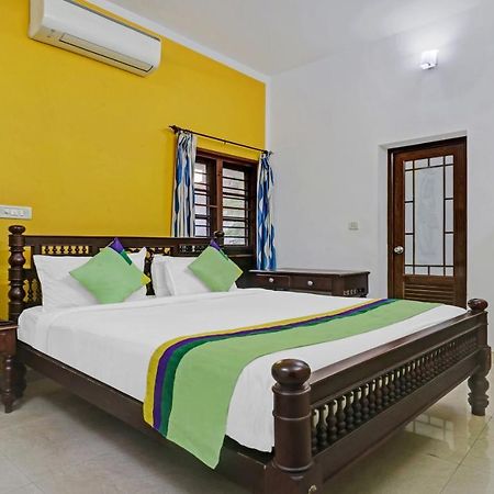 Treebo Backpackers Inn Kochi Екстер'єр фото