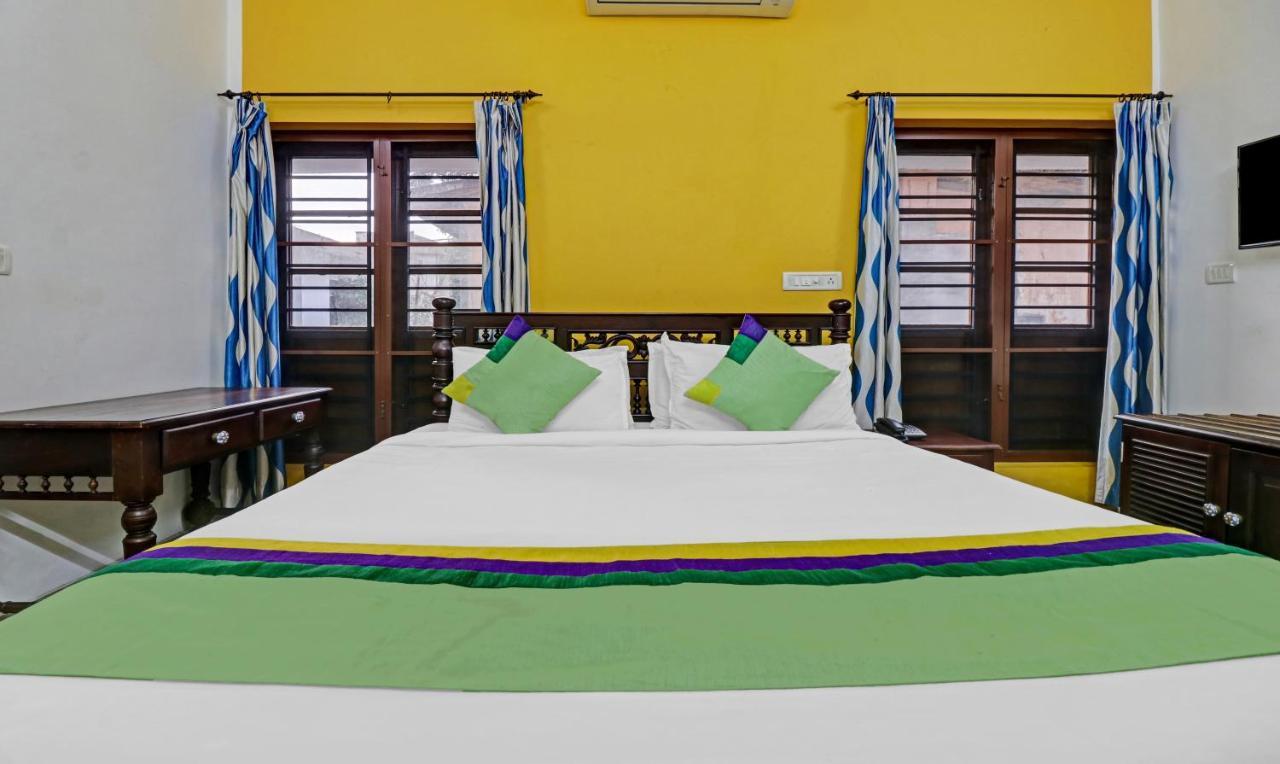 Treebo Backpackers Inn Kochi Екстер'єр фото