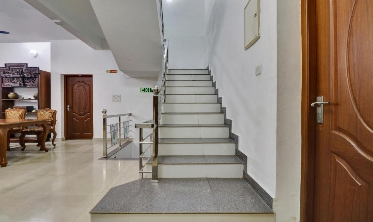 Treebo Backpackers Inn Kochi Екстер'єр фото